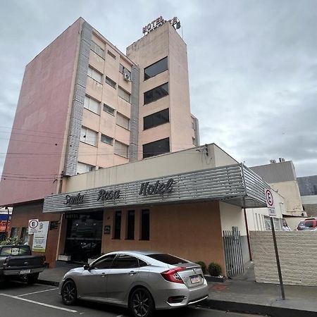 אסיס Santa Rosa Hotel מראה חיצוני תמונה